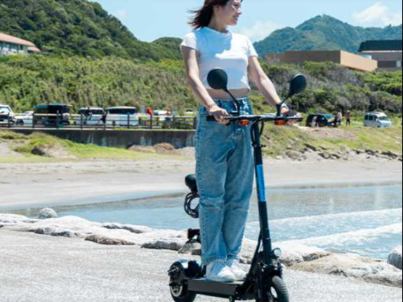 電動スケータ　半日　  ※海は乗り入れ禁止です　